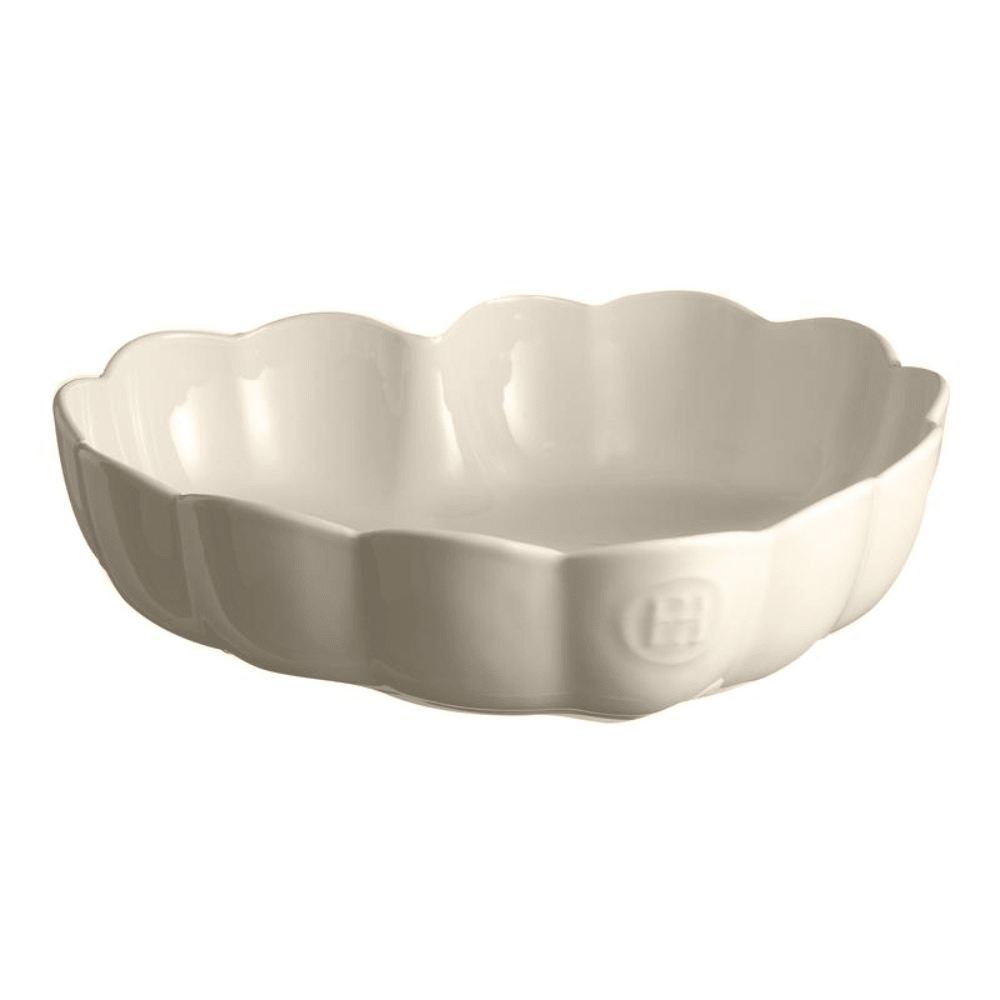 Madeleine Heart - Shaped Dish 1.8L - Emile Henry